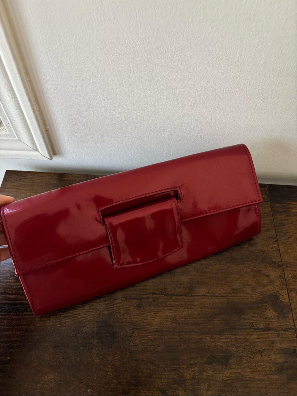 le chateau Red Patent Leather Clutch